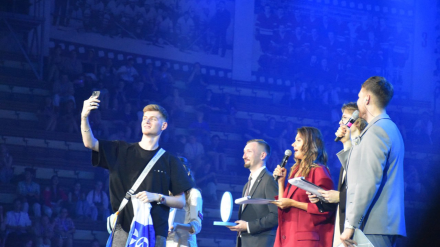 Студвесну в Саратове закрыли Майданов и L’One