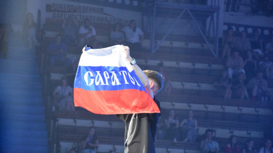 Студвесну в Саратове закрыли Майданов и L’One