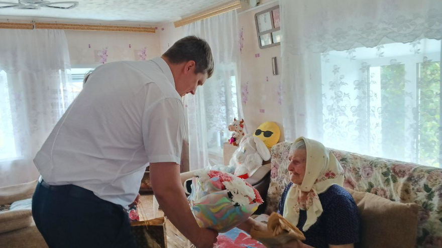 Ветерану Великой Отечественной войны из Ершовского района исполнился 101 год