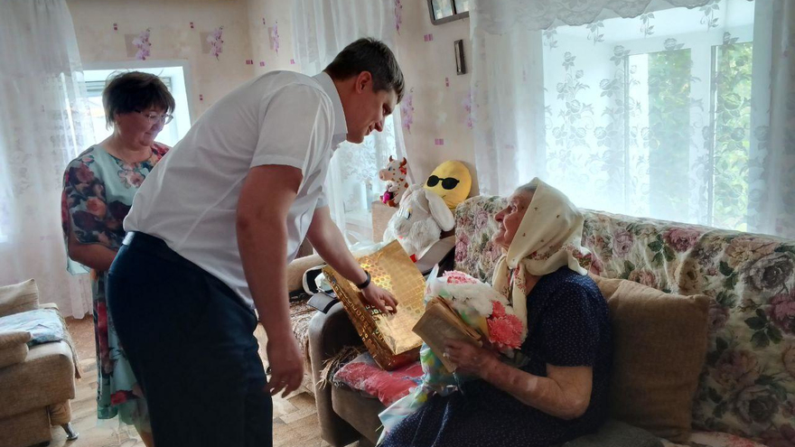 Ветерану Великой Отечественной войны из Ершовского района исполнился 101 год