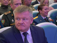 Саратовской семье с 9 детьми вручили орден Родительская слава