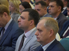 Саратовской семье с 9 детьми вручили орден Родительская слава