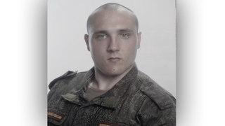 На Донбассе погиб вольский боец Алексей Апарин
