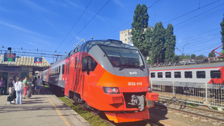 Новый комфортабельный электропоезд начал курсировать в Саратовской области