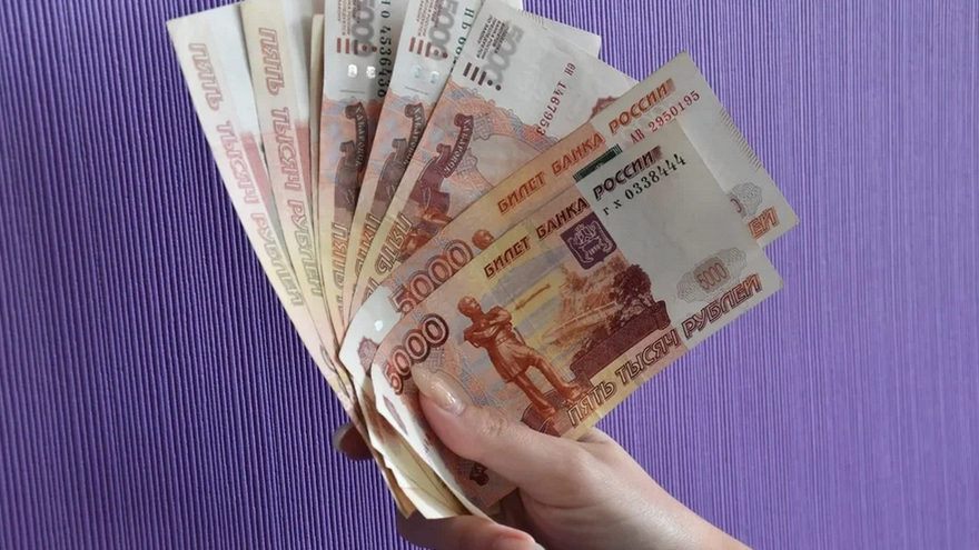 Женщина с вымышленным ребенком выманила у государства почти полмиллиона: ее не стали сажать