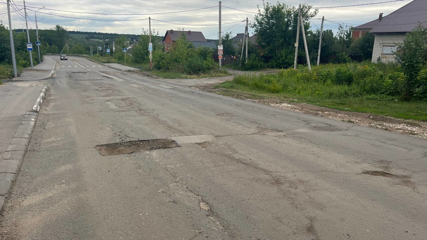 Саратовец: около перинатального центра изуродовали и забросили дорогу