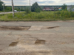 Саратовец: около перинатального центра изуродовали и забросили дорогу