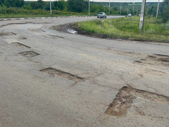 Саратовец: около перинатального центра изуродовали и забросили дорогу
