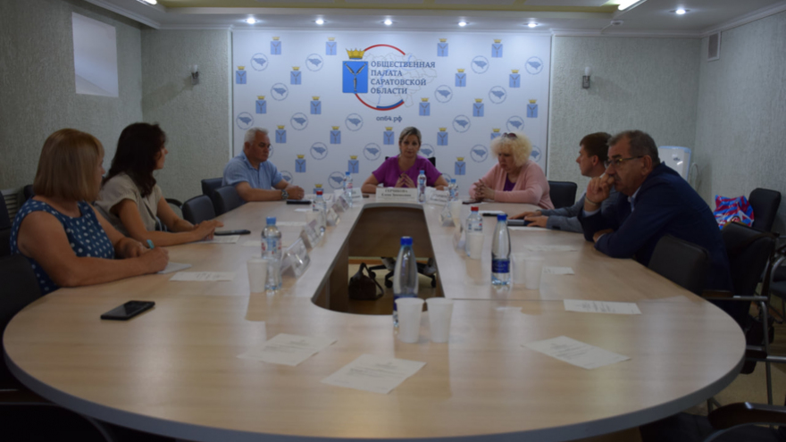 Проблемы озеленения: совещание в Общественной палате проигнорировал главный за городскую среду Саратова