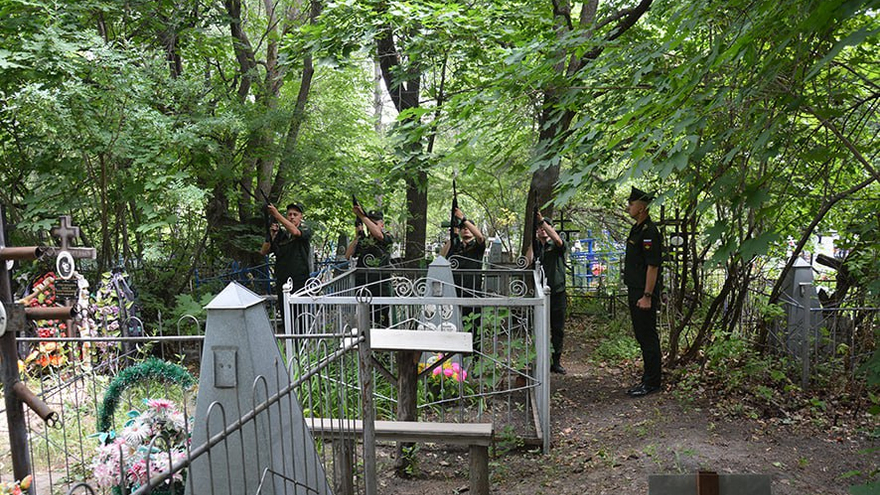 Власти сообщили о гибели еще трех саратовских бойцов на СВО