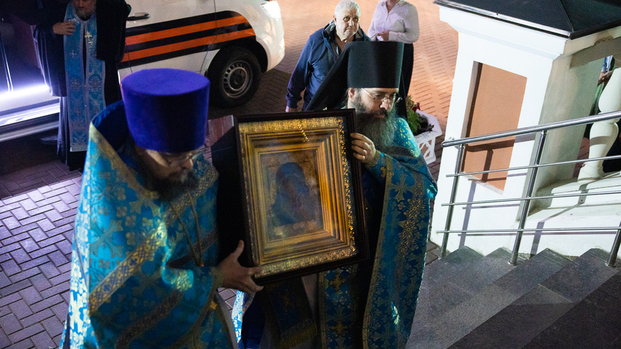В Саратов привезли Казанскую икону Божией Матери