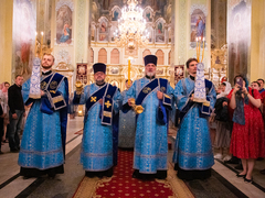 В Саратов привезли Казанскую икону Божией Матери