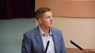 Депутат предложил купить обратный билет новому директору Ситиматика