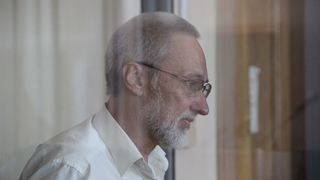 Присяжные снова проигнорировали процесс по делу экс-чиновника Моисеенко: он жалуется на приступы клаустрофобии