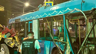 Бастрыкин ждет доклада о жестком ДТП с троллейбусом в Саратове