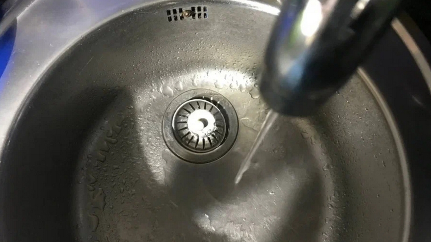 В поселке Завокзальный на весь день отключат воду