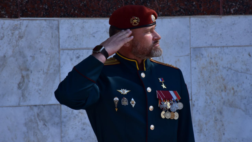 Место силы: Герой России Александр Белоглазов торжественно вступил в должность начальника саратовского института Росгвардии