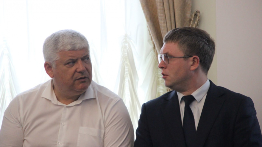 Власти Саратова потратят 5 млн на замену разбитой плитки на Волжской