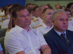 Принимают дерзкий вызов преступника: саратовские следователи отметили профессиональный праздник