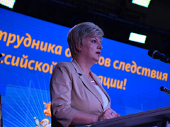 Принимают дерзкий вызов преступника: саратовские следователи отметили профессиональный праздник