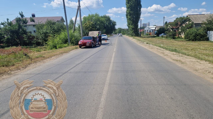 В Энгельсе пожилой велосипедист пострадал в ДТП с легковушкой