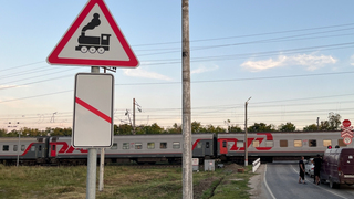 В Саратове на 4 часа закроют железнодорожный переезд