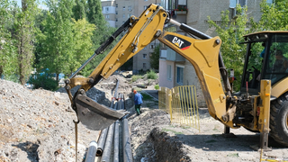 Энергетики проложили 900 метров теплосетей во дворах Саратова
