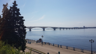 Угроза жизни: на саратовской набережной нашли опасные понтоны