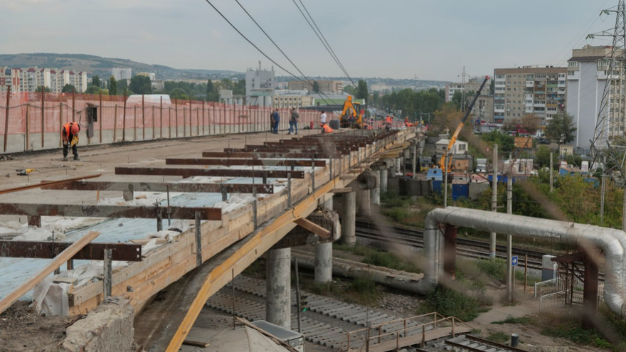 Движение по Алтынскому мосту в Саратове откроют к концу года