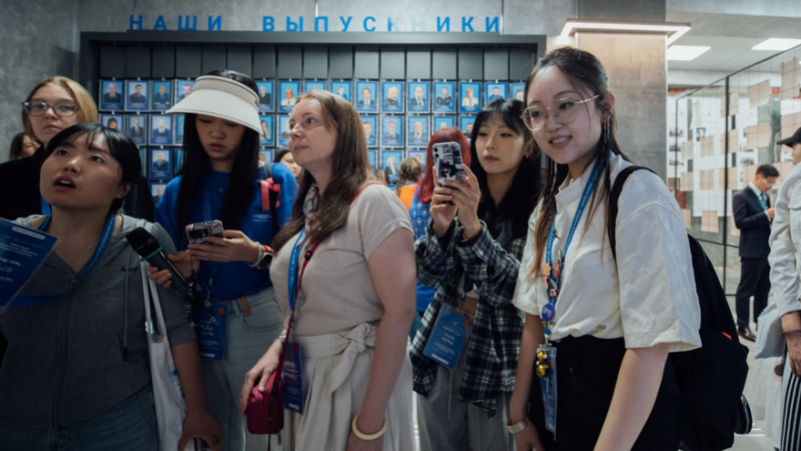 Китайской молодежи рассказали о социокультурных скрепах КНР и России