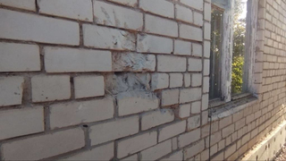 В результате атаки БПЛА повреждены дома в энгельсском поселке Прибрежный