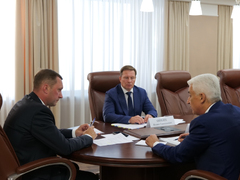 Губернатор Саратовской области Роман Бусаргин обсудил перспективы развития сетевого комплекса региона с руководителями электросетевых компаний