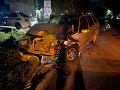 В Саратове трехлетний мальчик пострадал в массовом ДТП
