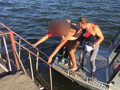 В Саратове из Волги выловили пьяного купальщика