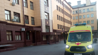 Младенца из Саратова с редкой патологией отправили на операцию в Санкт-Петербург через два дня после рождения