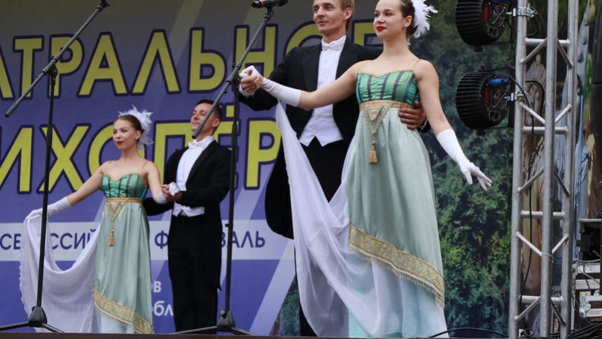 Объединяет думающих, образованных и духовных людей: в Балашове открыли Театральное Прихоперье