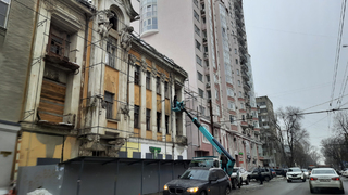 Компания-покупатель пока не перечислила деньги за саратовский дом Яхимовича: аукцион рискует сорваться