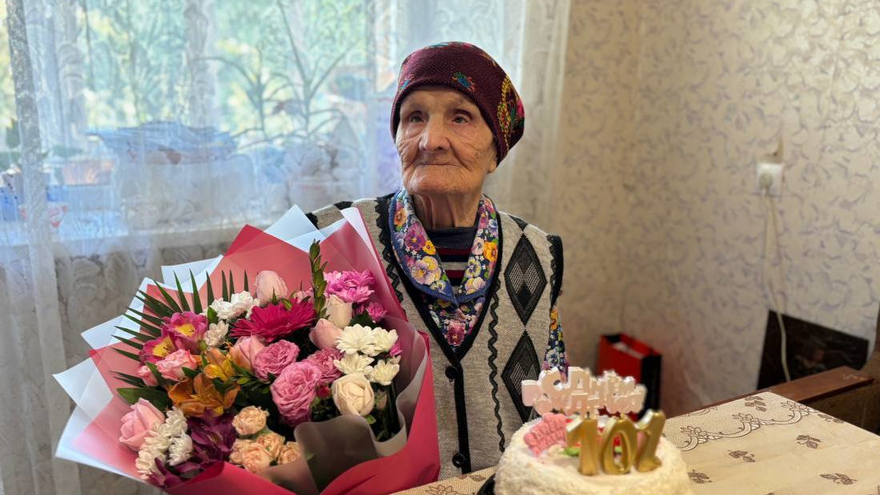 Управляла тепловозом, работала на пилораме: ветеран Великой Отечественной войны Даскирья Джалеева отметила 101-летие