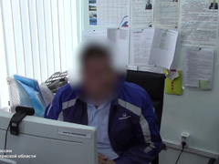 В Саратове бывшего контролера-нефтяника наказали за взятку