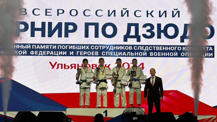 Спортсмен из Саратовской области победил в первенстве России по боевому самбо