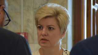 Депутаты единогласно отправили в отставку мэра Саратова Ладу Мокроусову