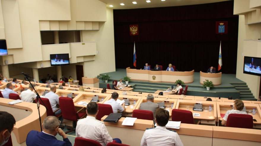На иврите документы присылают: заграничных депутатов и проворовавшихся мэров освободят от доплаты к пенсии