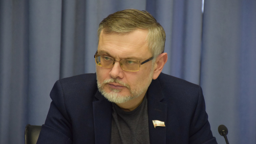 Раскритикованный губернатором экс-министр Зюзин возглавил район на границе с Казахстаном