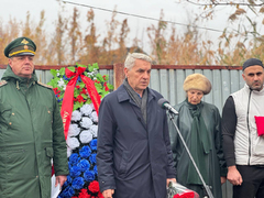 В Красном Куте похоронили погибшего на СВО солдата Антона Абрамова