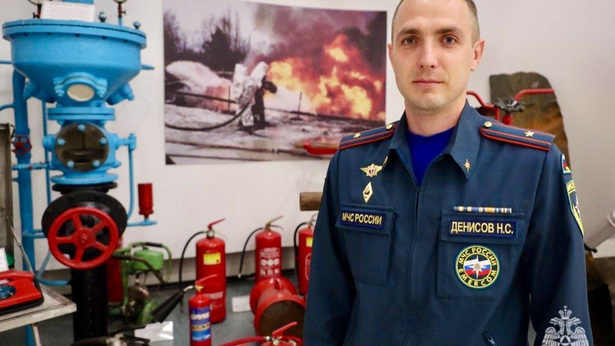 В Саратовской области пожарный с тестем во время сбора грибов спасли пенсионерку
