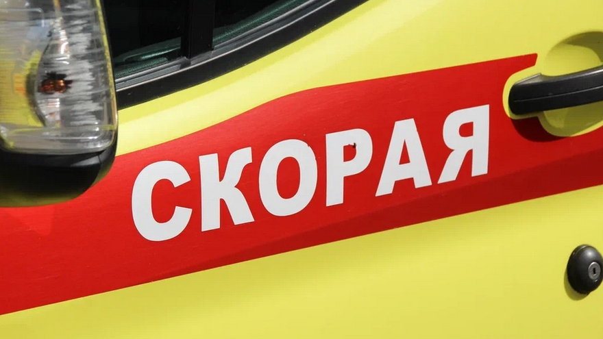 В Саратове мужчину убило листом железа