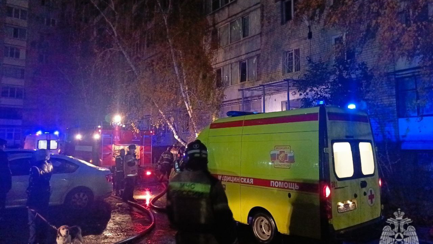 В Юбилейном из дома эвакуировали 30 жильцов: горел кабель, протянутый через девять этажей