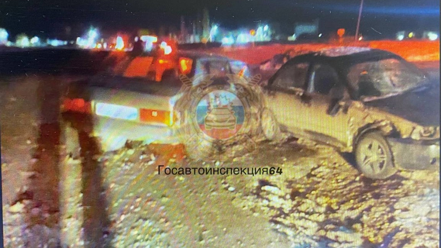 В Саратове в ДТП пострадали мужчина и подросток
