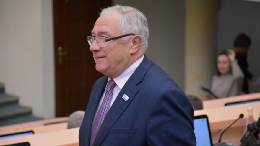 Школы, детсады, закупка лекарств: Саратовская областная дума утвердила миллиардные поправки в бюджет-2024
