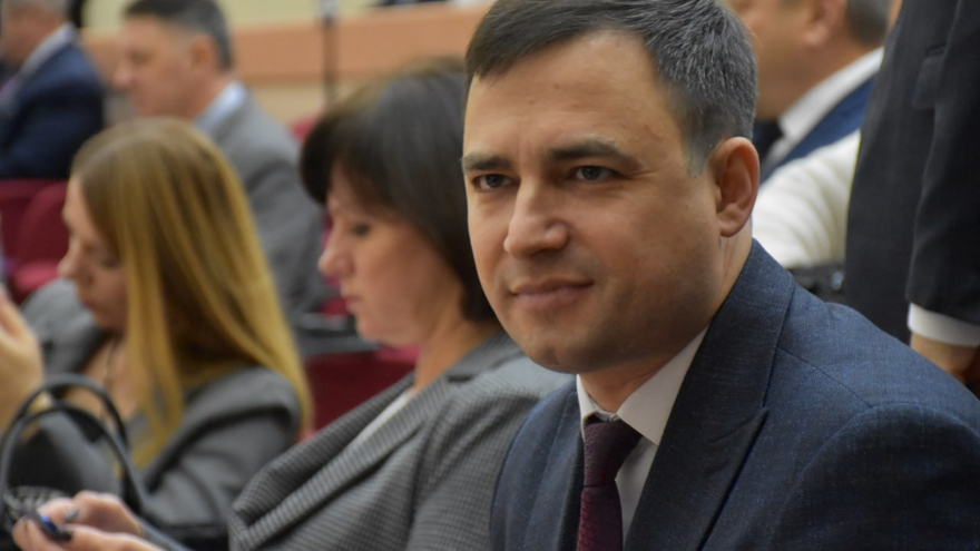 Школы, детсады, закупка лекарств: Саратовская областная дума утвердила миллиардные поправки в бюджет-2024